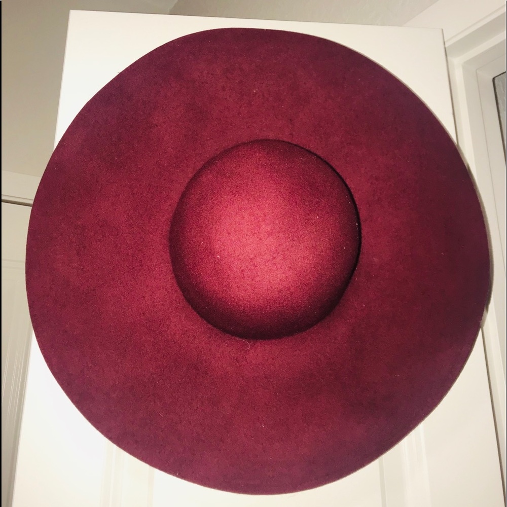 🖤 ✨ MAROON FALL FLOPPY HAT FREE with $35 bundle